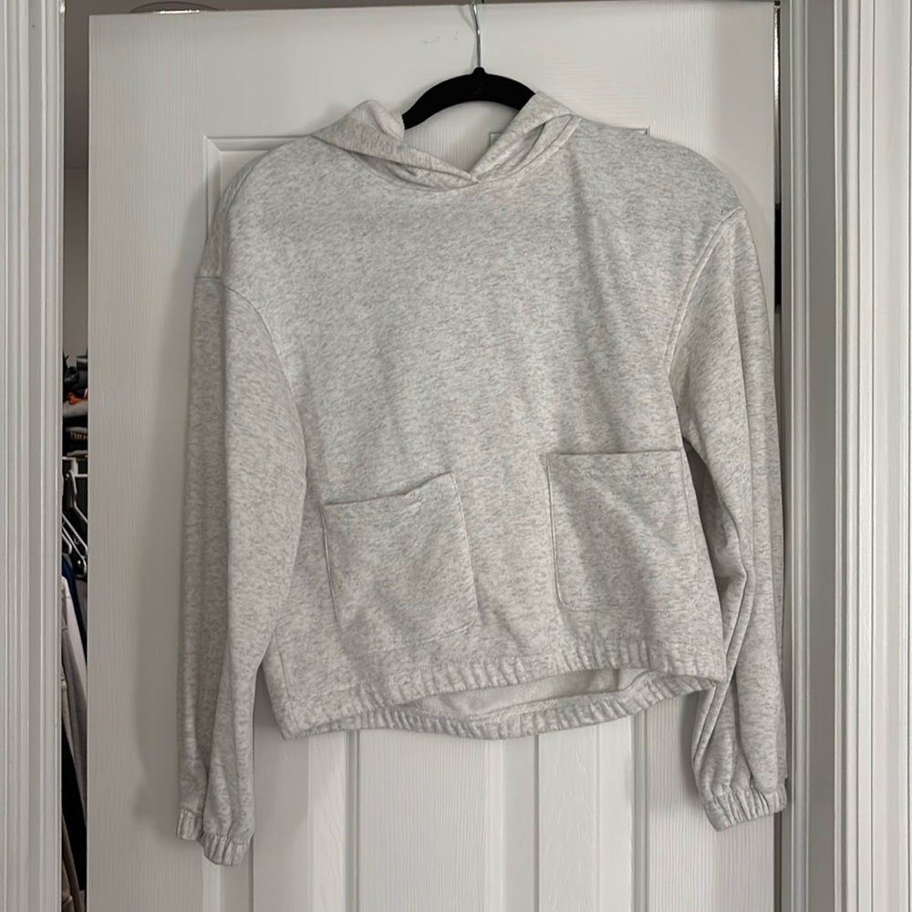 Cropped hoodie